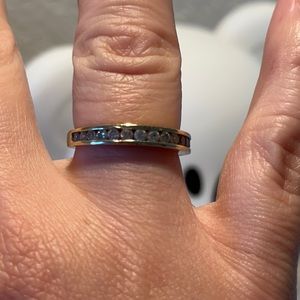 10k yellow gold with real diamonds ring